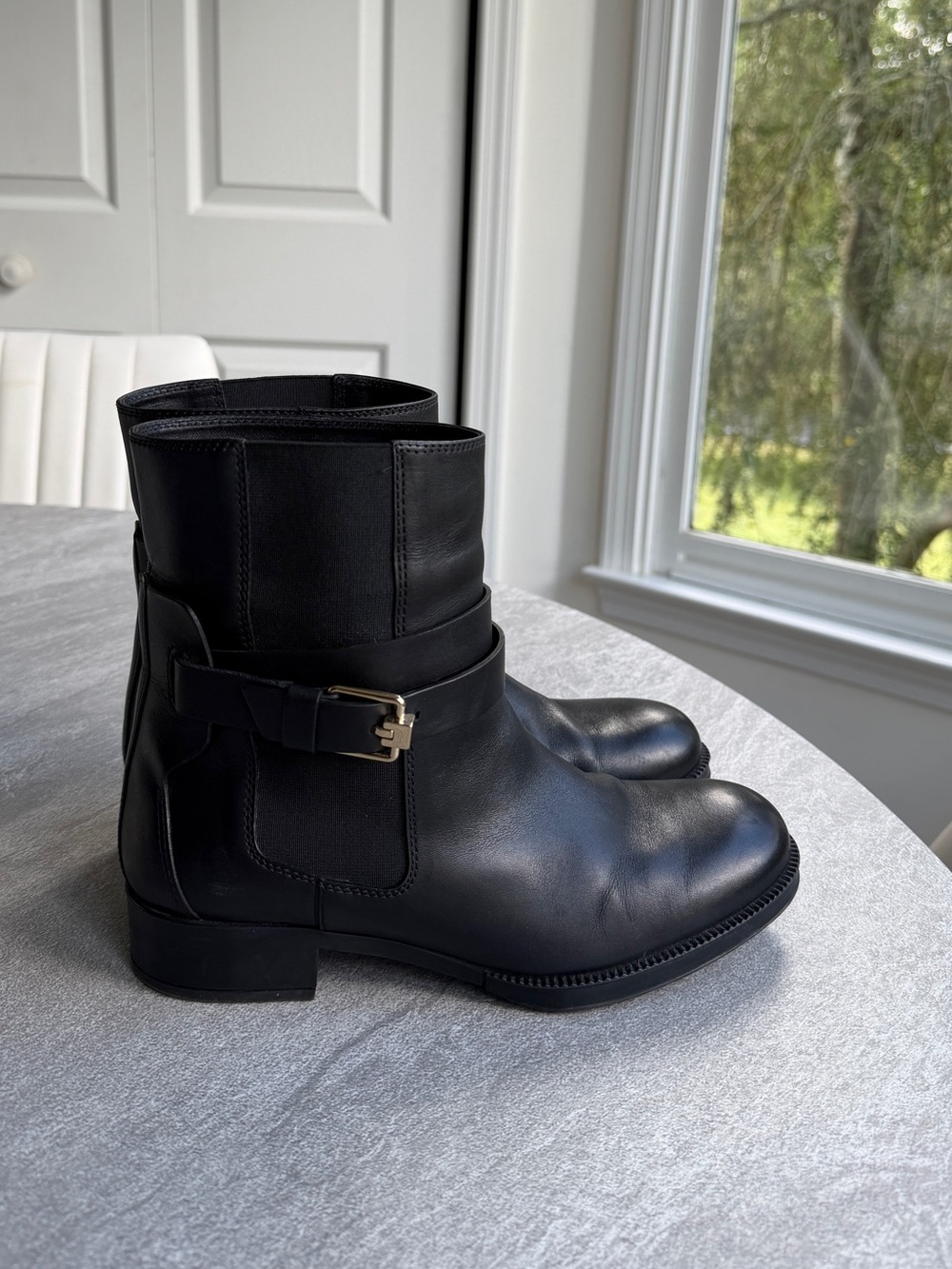 TOD'S Black Leather Chelsea Ankle Boots Buckle Strap Gommino Sole Sz 36.5